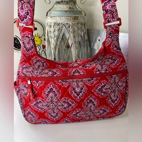 Stunning Vera Bradley Vibrant Red Patterned Women's Bag RETIRED HTF - Picture 4 of 12